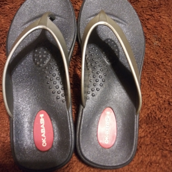 Okabashi flip flops - Picture 3 of 5